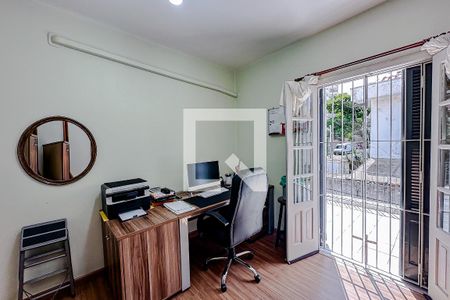 Casa à venda com 324m², 4 quartos e 3 vagasQuarto 3