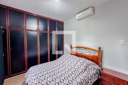 Casa à venda com 324m², 4 quartos e 3 vagasQuarto 2