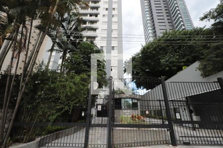 Apartamento à venda com 56m², 2 quartos e 1 vagaFachada e portaria