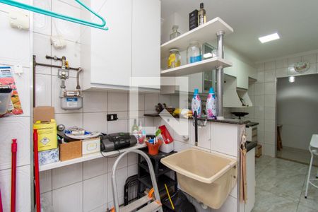 Apartamento à venda com 60m², 2 quartos e 1 vagaÁrea de Serviço