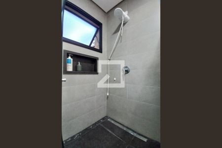 Casa de condomínio à venda com 420m², 3 quartos e 2 vagasBanheiro da Suíte 1