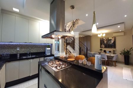 Casa de condomínio à venda com 420m², 3 quartos e 2 vagasCozinha