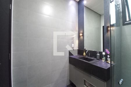 Casa de condomínio à venda com 420m², 3 quartos e 2 vagasBanheiro da Suíte 2