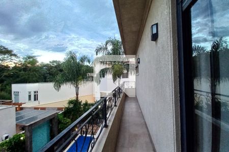 Casa de condomínio à venda com 420m², 3 quartos e 2 vagasVaranda da Suíte 3