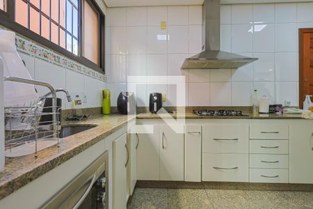 Apartamento à venda com 126m², 3 quartos e 3 vagasCozinha