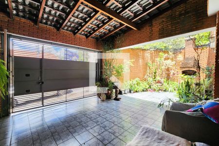 Casa à venda com 152m², 3 quartos e 2 vagasGaragem