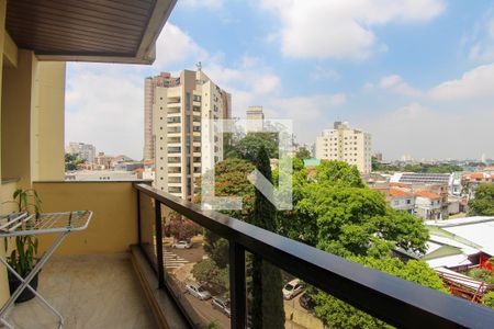 Apartamento à venda com 184m², 4 quartos e 3 vagas Apartamento à venda com 184m², 4 quartos e 3 vagasCobertura