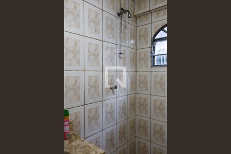 Casa à venda com 256m², 4 quartos e 4 vagas Casa à venda com 256m², 4 quartos e 4 vagasBanheiro 2