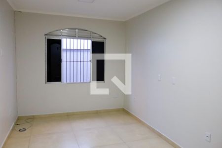 Casa à venda com 256m², 4 quartos e 4 vagas Casa à venda com 256m², 4 quartos e 4 vagasQuarto 4 - Suíte