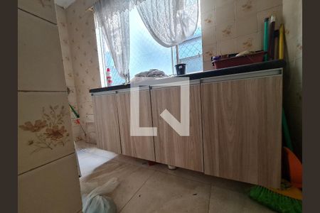 Apartamento à venda com 67m², 2 quartos e 1 vagaCozinha e Área de Serviço
