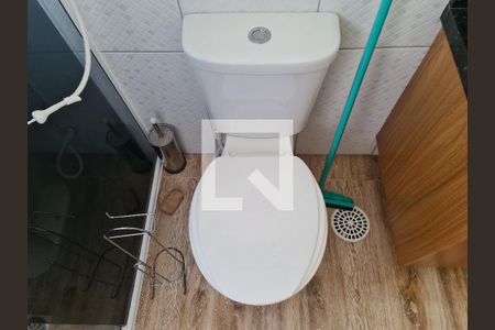 Apartamento à venda com 67m², 2 quartos e 1 vagaBanheiro Social