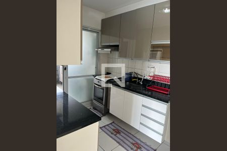 Apartamento à venda com 96m², 3 quartos e 2 vagasCozinha