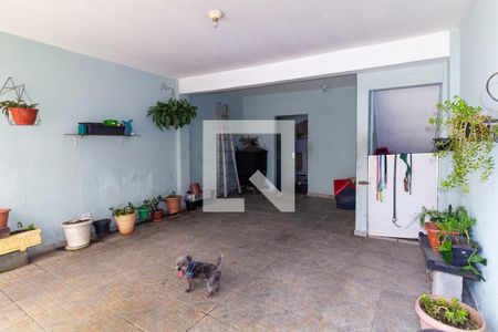 Casa à venda com 167m², 3 quartos e 2 vagas Casa à venda com 167m², 3 quartos e 2 vagasGaragem