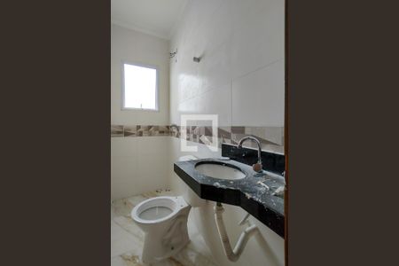 Casa de condomínio para alugar com 70m², 2 quartos e 1 vaga Casa de condomínio para alugar com 70m², 2 quartos e 1 vagaBanheiro