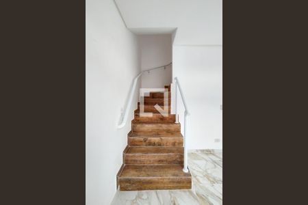 Sala de casa de condomínio para alugar com 2 quartos, 70m² em Vilamar, Praia Grande