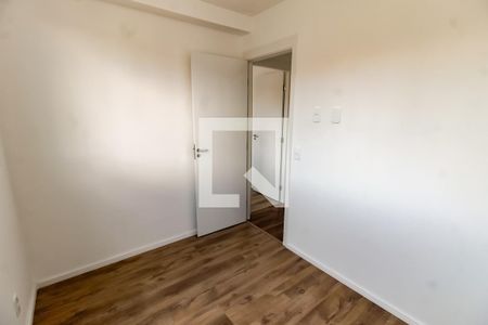 Quarto 1 de apartamento para alugar com 2 quartos, 42m² em Jardim Maria Duarte, São Paulo