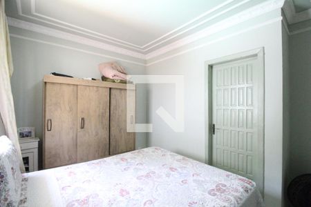 Casa de condomínio à venda com 210m², 4 quartos e 3 vagasSuíte 1