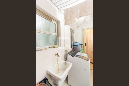 Apartamento para alugar com 68m², 2 quartos e 1 vagaÁrea de Serviço