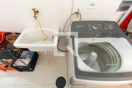 Apartamento para alugar com 68m², 2 quartos e 1 vagaÁrea de Serviço