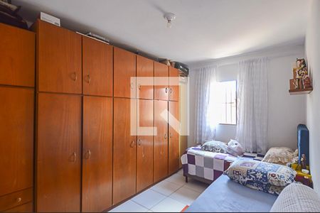 Casa à venda com 284m², 5 quartos e 3 vagasQuarto 3
