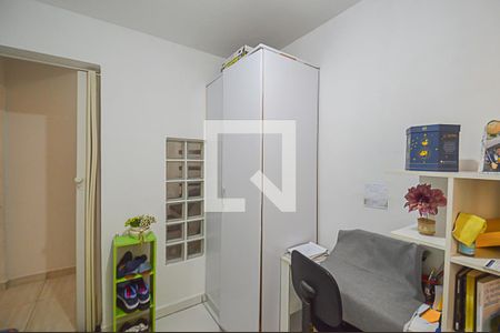 Casa à venda com 284m², 5 quartos e 3 vagasQuarto 2