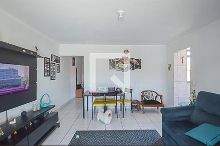 Casa à venda com 284m², 5 quartos e 3 vagasSala 2