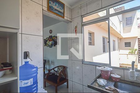 Casa à venda com 284m², 5 quartos e 3 vagasCozinha 2