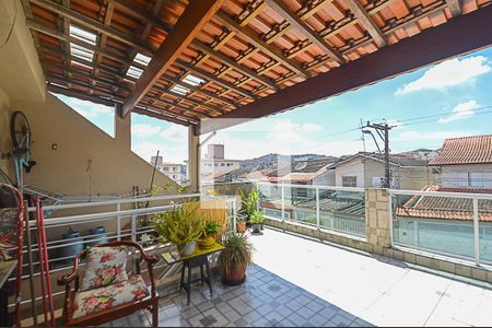 Casa à venda com 284m², 5 quartos e 3 vagasVaranda da Sala 2