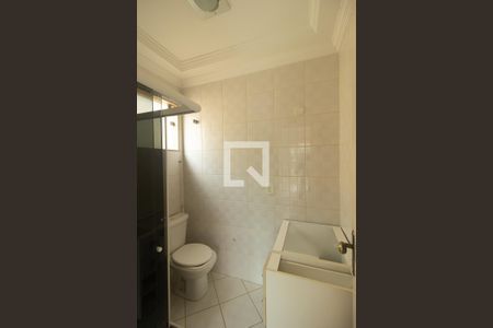 Casa de condomínio à venda com 130m², 2 quartos e 5 vagas Casa de condomínio à venda com 130m², 2 quartos e 5 vagasBanheiro da Suíte 1