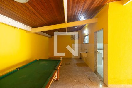 Casa de condomínio à venda com 130m², 2 quartos e 5 vagas Casa de condomínio à venda com 130m², 2 quartos e 5 vagasVaranda