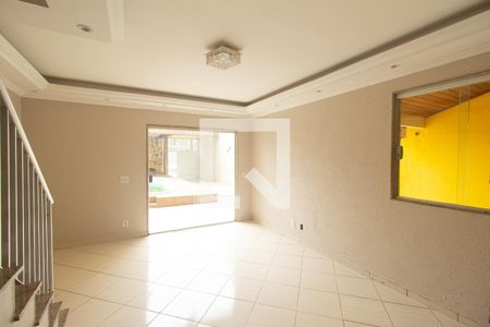 Sala de casa de condomínio à venda com 2 quartos, 130m² em Campo Grande, Rio de Janeiro