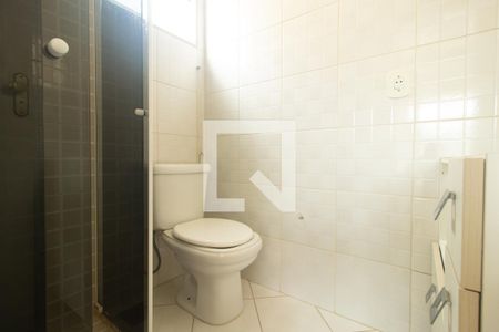 Casa de condomínio à venda com 130m², 2 quartos e 5 vagas Casa de condomínio à venda com 130m², 2 quartos e 5 vagasBanheiro da Suíte 1