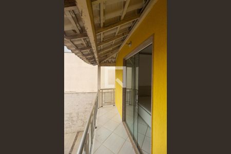 Casa de condomínio à venda com 130m², 2 quartos e 5 vagas Casa de condomínio à venda com 130m², 2 quartos e 5 vagasVaranda da Suíte 1