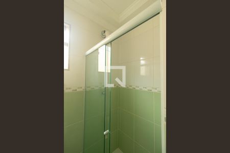 Casa de condomínio à venda com 130m², 2 quartos e 5 vagas Casa de condomínio à venda com 130m², 2 quartos e 5 vagasBanheiro da Suíte 2