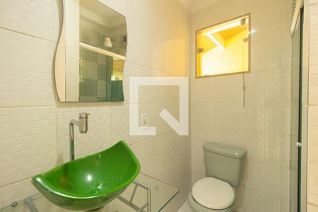 Casa de condomínio à venda com 130m², 2 quartos e 5 vagas Casa de condomínio à venda com 130m², 2 quartos e 5 vagasBanheiro Social