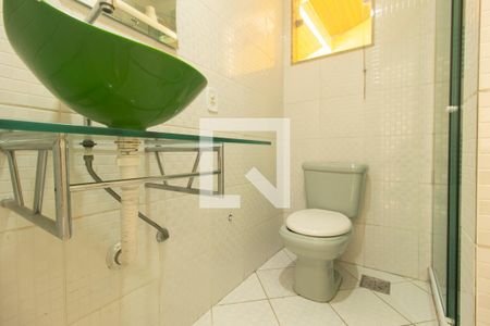 Casa de condomínio à venda com 130m², 2 quartos e 5 vagas Casa de condomínio à venda com 130m², 2 quartos e 5 vagasBanheiro Social