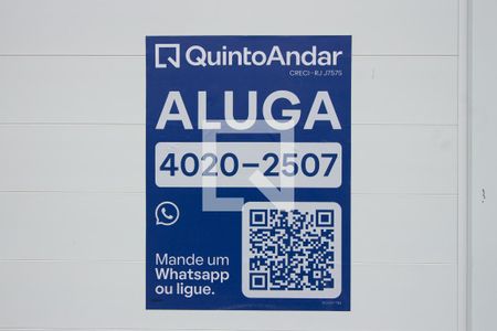 Casa de condomínio à venda com 130m², 2 quartos e 5 vagas Casa de condomínio à venda com 130m², 2 quartos e 5 vagasPlaquinha