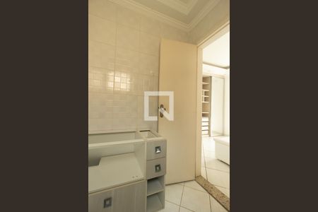 Casa de condomínio à venda com 130m², 2 quartos e 5 vagas Casa de condomínio à venda com 130m², 2 quartos e 5 vagasDetalhe do Banheiro da Suíte 1