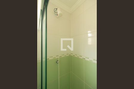 Casa de condomínio à venda com 130m², 2 quartos e 5 vagas Casa de condomínio à venda com 130m², 2 quartos e 5 vagasBanheiro da Suíte 2
