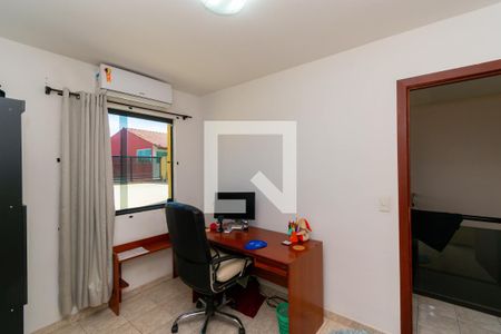 Casa à venda com 340m², 3 quartos e 3 vagas Casa à venda com 340m², 3 quartos e 3 vagasSuíte 1