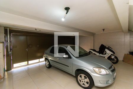 Casa à venda com 340m², 3 quartos e 3 vagas Casa à venda com 340m², 3 quartos e 3 vagasGaragem