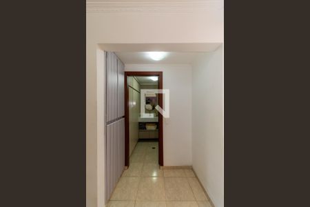 Casa à venda com 340m², 3 quartos e 3 vagas Casa à venda com 340m², 3 quartos e 3 vagasHall de entrada