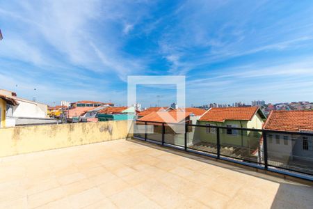 Casa à venda com 340m², 3 quartos e 3 vagas Casa à venda com 340m², 3 quartos e 3 vagasVaranda