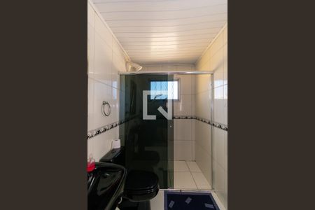 Casa à venda com 340m², 3 quartos e 3 vagas Casa à venda com 340m², 3 quartos e 3 vagasBanheiro da Suíte 1