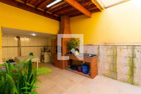 Casa à venda com 340m², 3 quartos e 3 vagas Casa à venda com 340m², 3 quartos e 3 vagasChurrasqueira