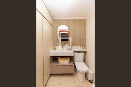 Casa à venda com 340m², 3 quartos e 3 vagas Casa à venda com 340m², 3 quartos e 3 vagasLavabo