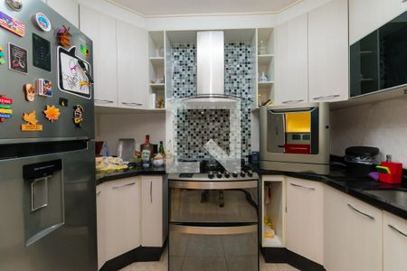 Casa à venda com 340m², 3 quartos e 3 vagas Casa à venda com 340m², 3 quartos e 3 vagasCozinha