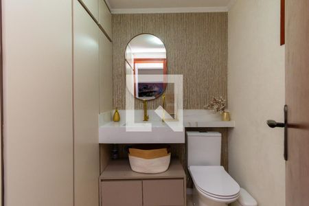 Casa à venda com 340m², 3 quartos e 3 vagas Casa à venda com 340m², 3 quartos e 3 vagasLavabo