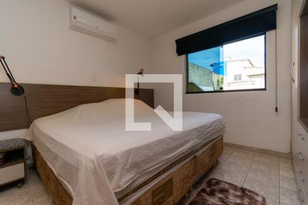 Casa à venda com 340m², 3 quartos e 3 vagas Casa à venda com 340m², 3 quartos e 3 vagasSuíte 2