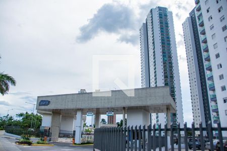 Fachada e portaria de apartamento para alugar com 3 quartos, 125m² em Jardim Santa Barbara, Embu das Artes